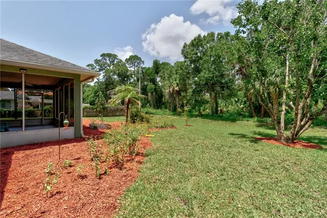 2735 47th Avenue Vero Beach FL 32966