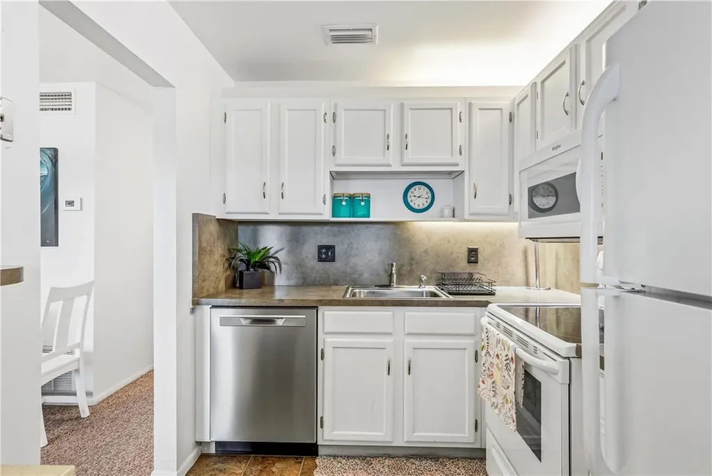 29 Pine Arbor Lane Vero Beach FL 32962