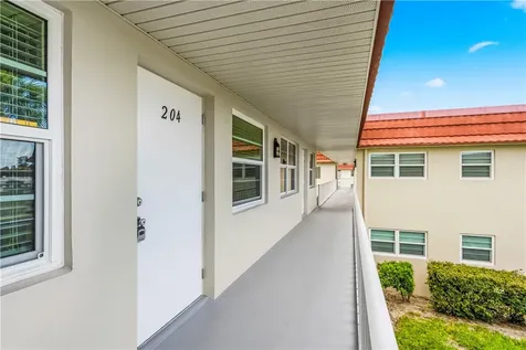 29 Pine Arbor Lane Vero Beach FL 32962