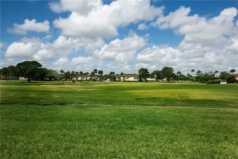 29 Pine Arbor Lane Vero Beach FL 32962