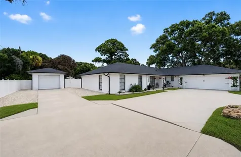 2700 16th Street Vero Beach FL 32960