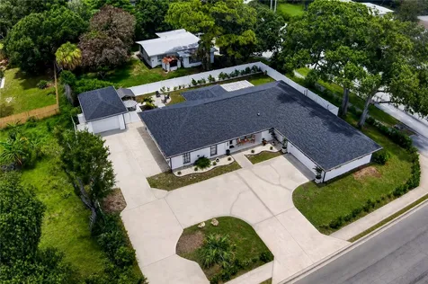 2700 16th Street Vero Beach FL 32960