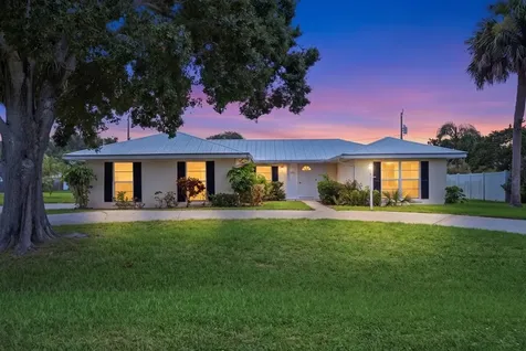 1426 34th Avenue Vero Beach FL 32960