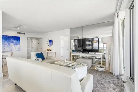 3554 Ocean Drive Vero Beach FL 32963