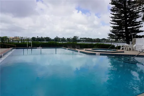 18 Marina Isle Boulevard Indian Harbour Beach FL 32937
