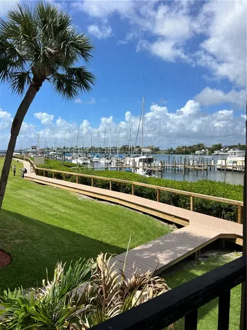 18 Marina Isle Boulevard Indian Harbour Beach FL 32937