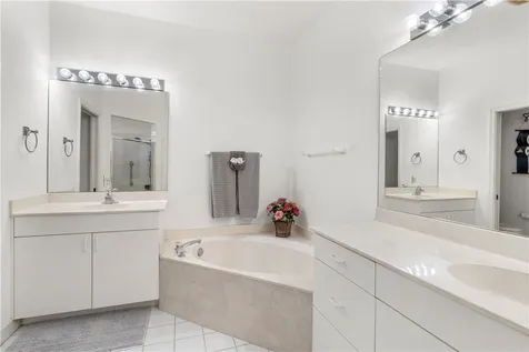 1930 Easthampton Terrace Vero Beach FL 32966
