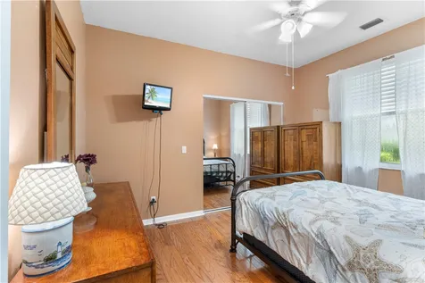 1930 Easthampton Terrace Vero Beach FL 32966