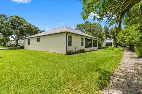 1930 Easthampton Terrace Vero Beach FL 32966
