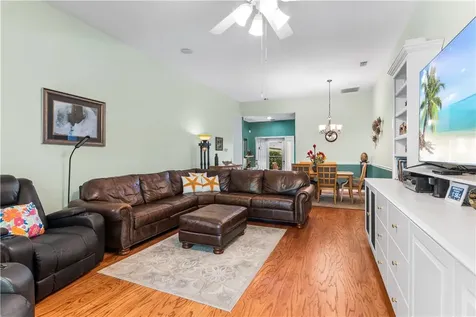 1930 Easthampton Terrace Vero Beach FL 32966