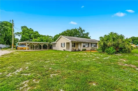 1747-1749 25th Street Vero Beach FL 32960