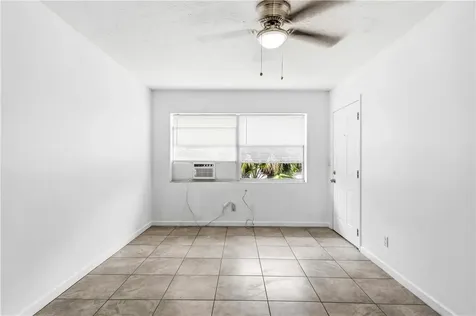 1747-1749 25th Street Vero Beach FL 32960