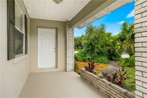 1747-1749 25th Street Vero Beach FL 32960