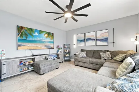 404 Seafoam Circle Fort Pierce FL 34945