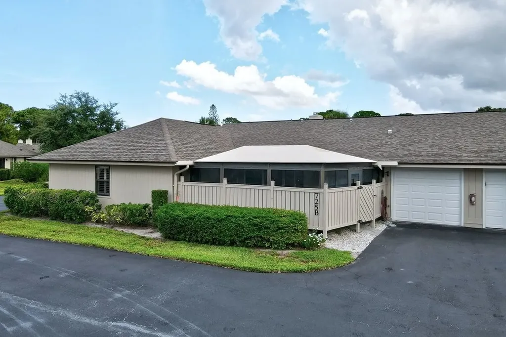 725 Timber Ridge Trail SW Vero Beach FL 32962