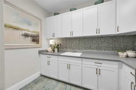 4277 Montagu Avenue Vero Beach FL 32967