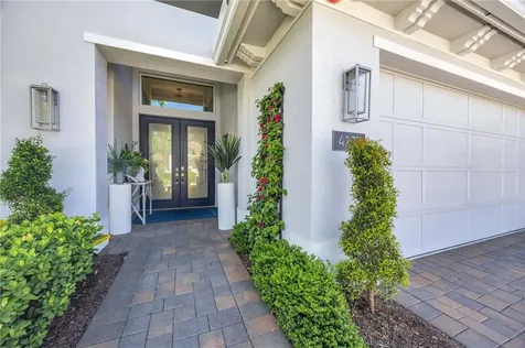 4277 Montagu Avenue Vero Beach FL 32967