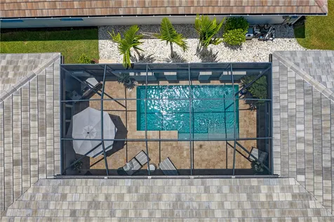 4277 Montagu Avenue Vero Beach FL 32967
