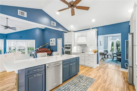 1755 Pelican Way Vero Beach FL 32963