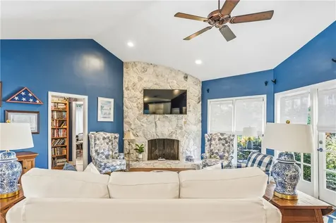 1755 Pelican Way Vero Beach FL 32963
