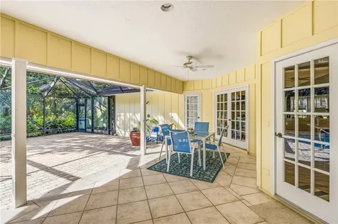 1755 Pelican Way Vero Beach FL 32963