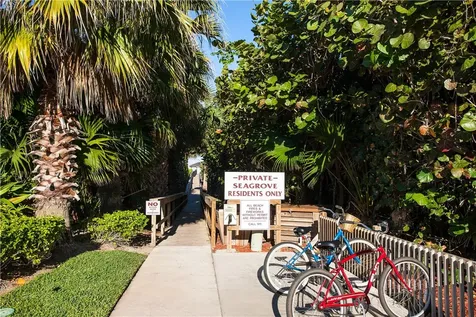 1755 Pelican Way Vero Beach FL 32963