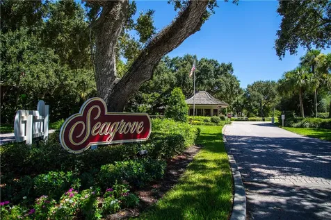 1755 Pelican Way Vero Beach FL 32963