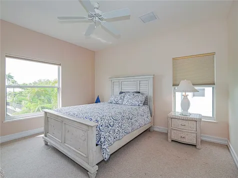 4570 Bridgepointe Way Vero Beach FL 32967