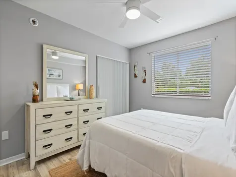 1650 N 42nd Circle Vero Beach FL 32967