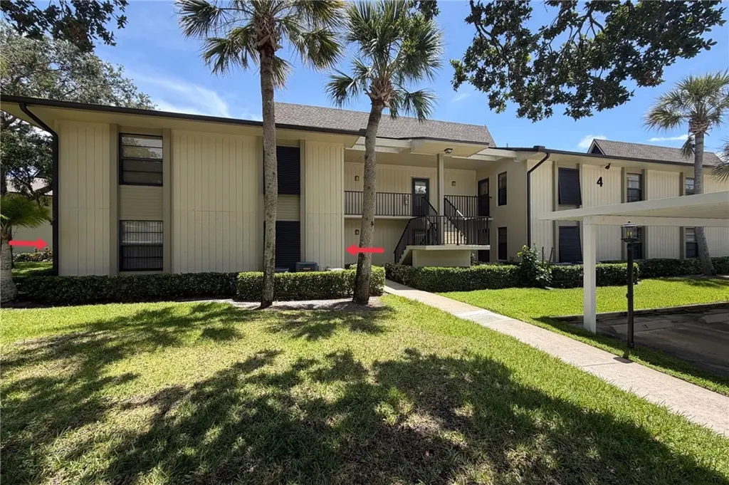 4 Plantation Drive Vero Beach FL 32966