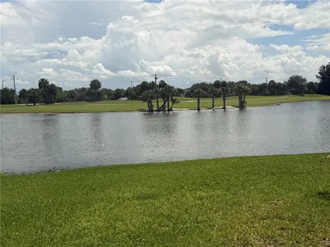 4 Plantation Drive Vero Beach FL 32966