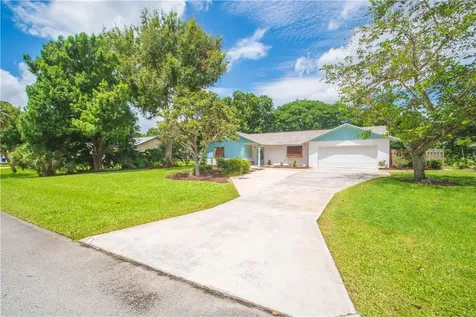 2335 81st Court Vero Beach FL 32966