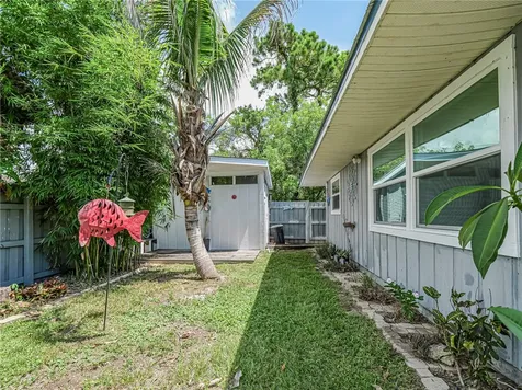 1125 15th Avenue SW Vero Beach FL 32962
