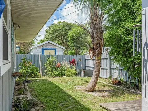 1125 15th Avenue SW Vero Beach FL 32962
