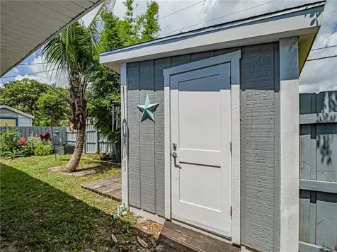 1125 15th Avenue SW Vero Beach FL 32962
