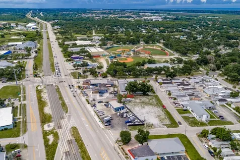 2566 Us Highway 1 Vero Beach FL 32960
