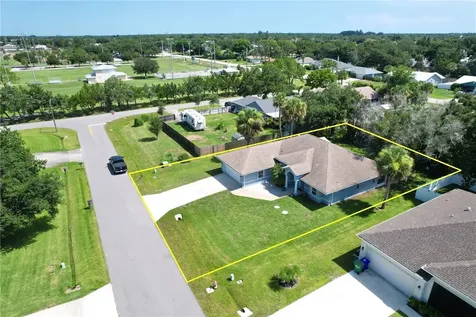 1108 Coverbrook Lane Sebastian FL 32958
