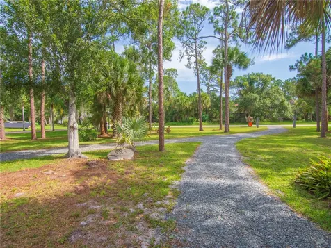 5855 34th Street Vero Beach FL 32966