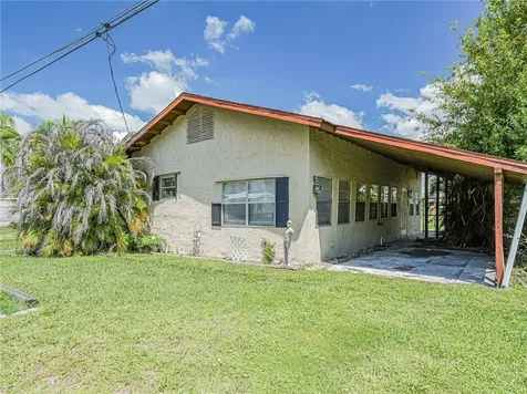 1040 Lissie Lane Okeechobee FL 34974