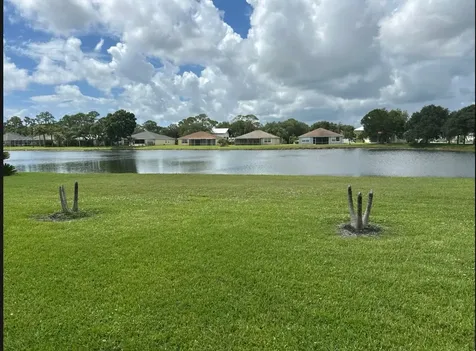 6075 46th Lane Vero Beach FL 32967
