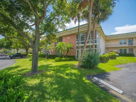 43 Vista Gardens Trail Vero Beach FL 32962