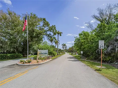 1954 5th Avenue SE Vero Beach FL 32962