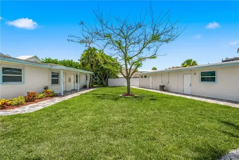 662 Granada Street Hutchinson Island FL 34949