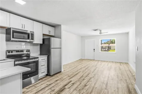 662 Granada Street Hutchinson Island FL 34949