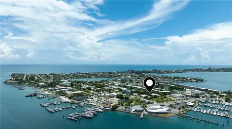 1150 Carlton Court Hutchinson Island FL 34949