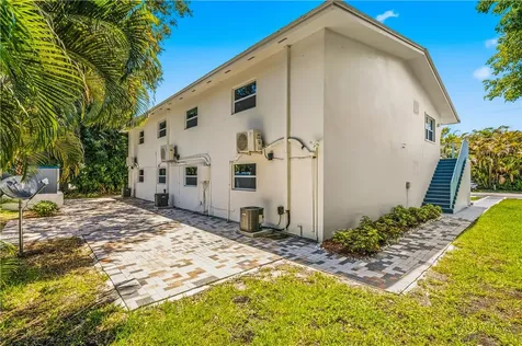 1150 Carlton Court Hutchinson Island FL 34949