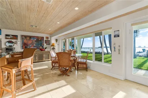 497 River Prado Fort Pierce FL 34946