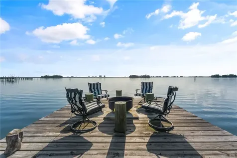 497 River Prado Fort Pierce FL 34946