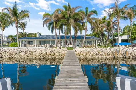 497 River Prado Fort Pierce FL 34946