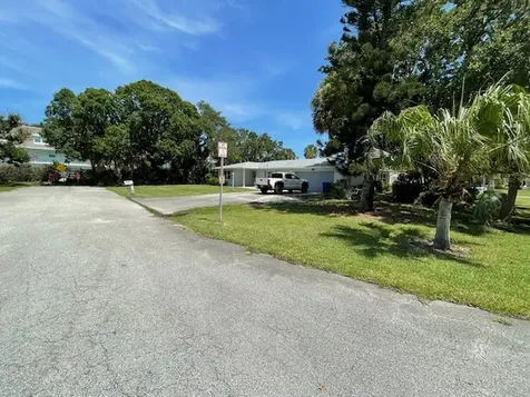 395 19th Street Vero Beach FL 32960